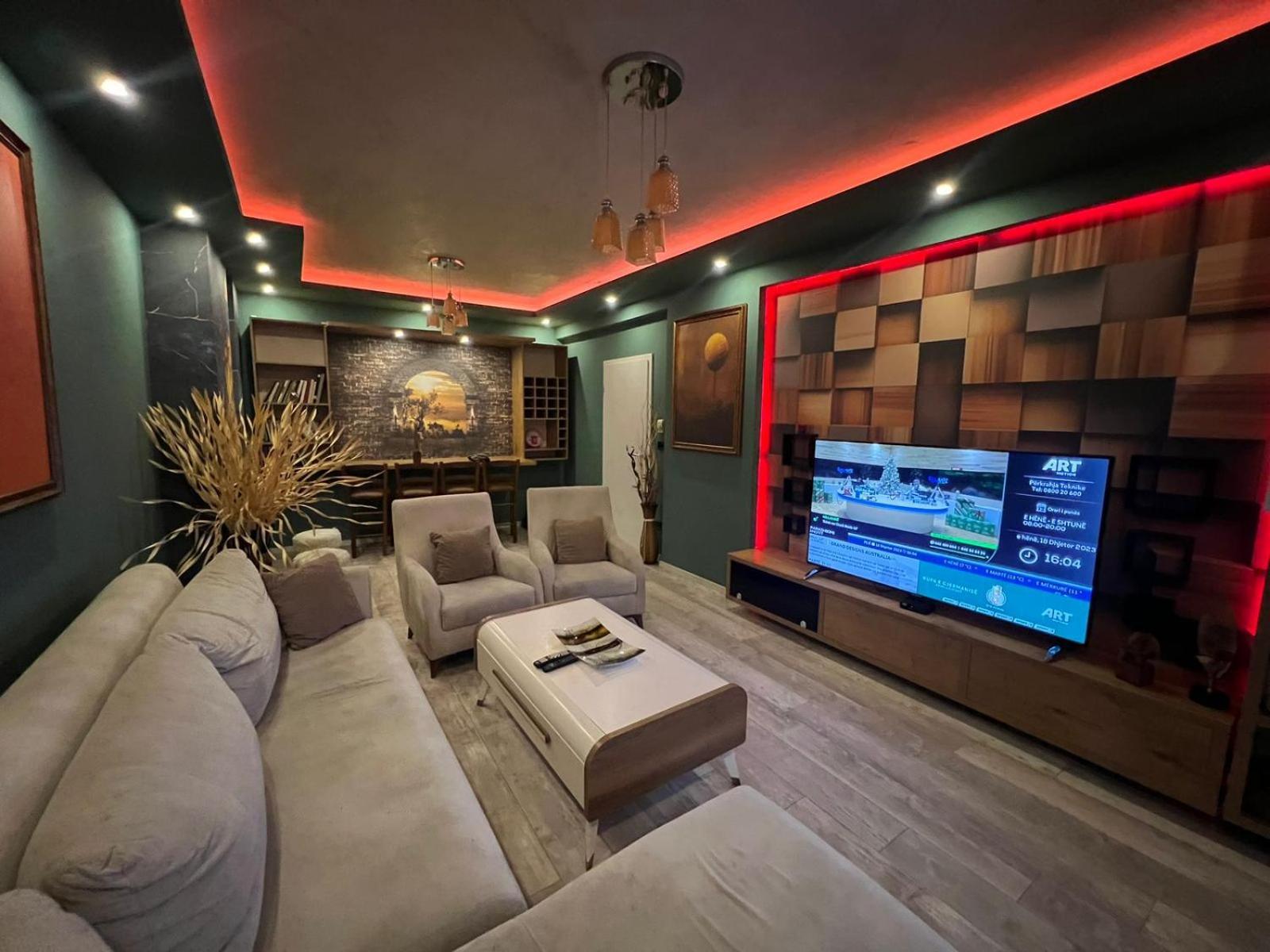 Luxurious Apartment With City View Приштина Екстер'єр фото